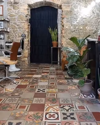 Vendita salone di parrucchieri