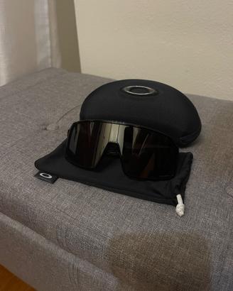 Oakley Sutro neri – lente nera