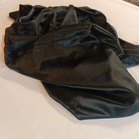 Stoffa in raso nera 154x154