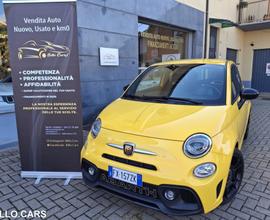 Abarth 595 1.4 t-jet Pista