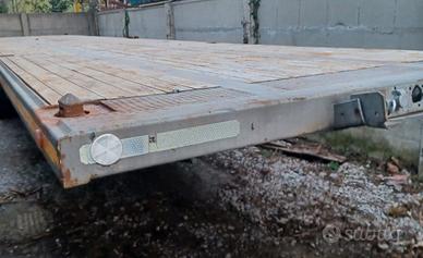 SEMIRIMORCHIO PIANALE PORTACONTAINER