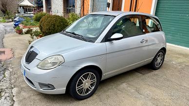 Lancia Ypsilon 1.4 Platino Ecochic GPL
