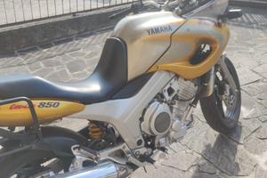 Yamaha TDM 850