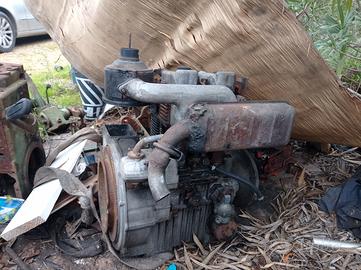 Ricambi trattore Ferrari 75