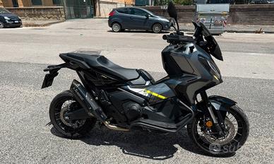 Honda x-adv 750