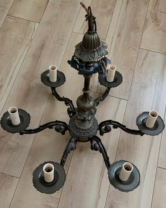 Lampadario in ottone a sei luci