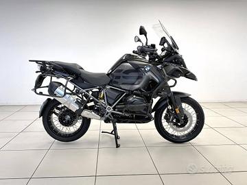 BMW R 1200 GS Adventure Triple Black