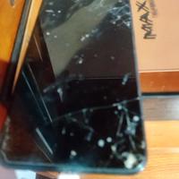 cellulare della Samsung A10 rotto 