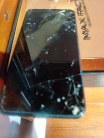 cellulare della Samsung A10 rotto 