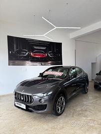 Maserati Levante Granlusso