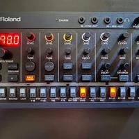 Roland T8 AIRA con scatola