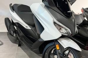 Honda Forza 350 MY25 NUOVO PRONTA CONSEGNA INTERES