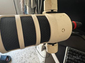 Attrezzatura streaming profesisonale