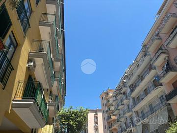 MULTILOCALE A CASTELLAMMARE DI STABIA