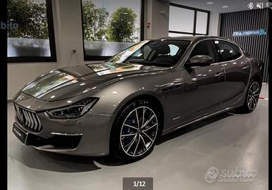 Maserati Ghibli Granlusso Hybrid MHEW 330 cv