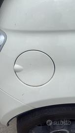 Sportello serbatoio carburante FIAT 500 anno 2008 