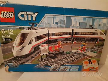 treno elettrico Lego Cod. 60051