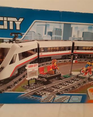 treno elettrico Lego Cod. 60051