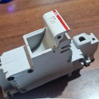 PORTAFUSIBILE ABB E31  22X58   125A  100A