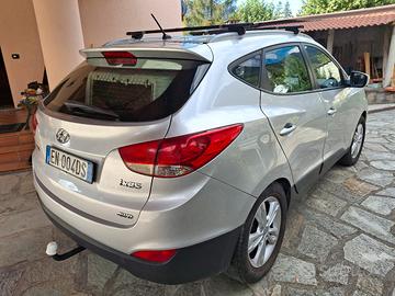 Suv hyundai ix35 awd 2000 cc
