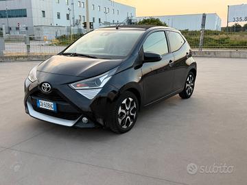 Toyota Aygo Connect 1.0 VVT-i 72 CV 5 porte x-wave