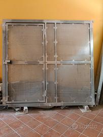 cancello realizzato a mano