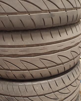 Pneumatici Bridgestone 235/45 /17