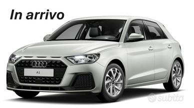 A1 Sportback 30 1.0 tfsi Business 116cv