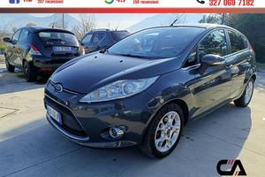 FORD Fiesta 1.2i 60CV - Neopatentati