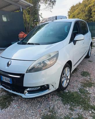 Renault scenic 15 tda