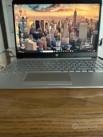 Notebook HP i5 – 8ª generazione – SSD + HDD