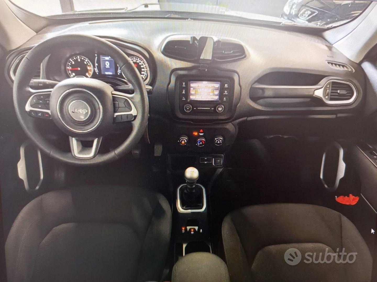 Jeep Renegade 2018 photo 4