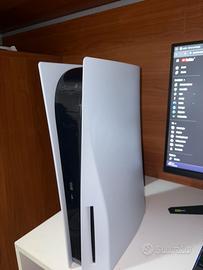 PlayStation5 standard. Senza controller