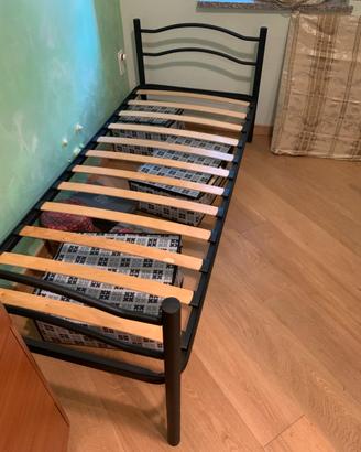 Letto singolo con materasso memory