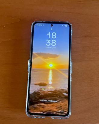 Galaxy Z Flip6 perfetto, usato pochissimo.