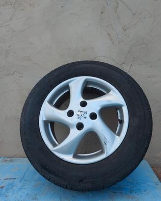 Gomme + Cerchi in lega originali Peugeot 