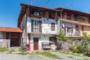 CASA SEMINDIPENDENTE A MATHI