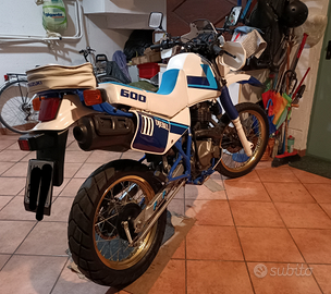 Suzuki DR 600 Djebel