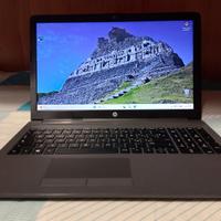 L'HP 255 G7 8 ram ddr4 256 ssd