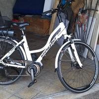 bici elettrica batteria shimano-come nuova!