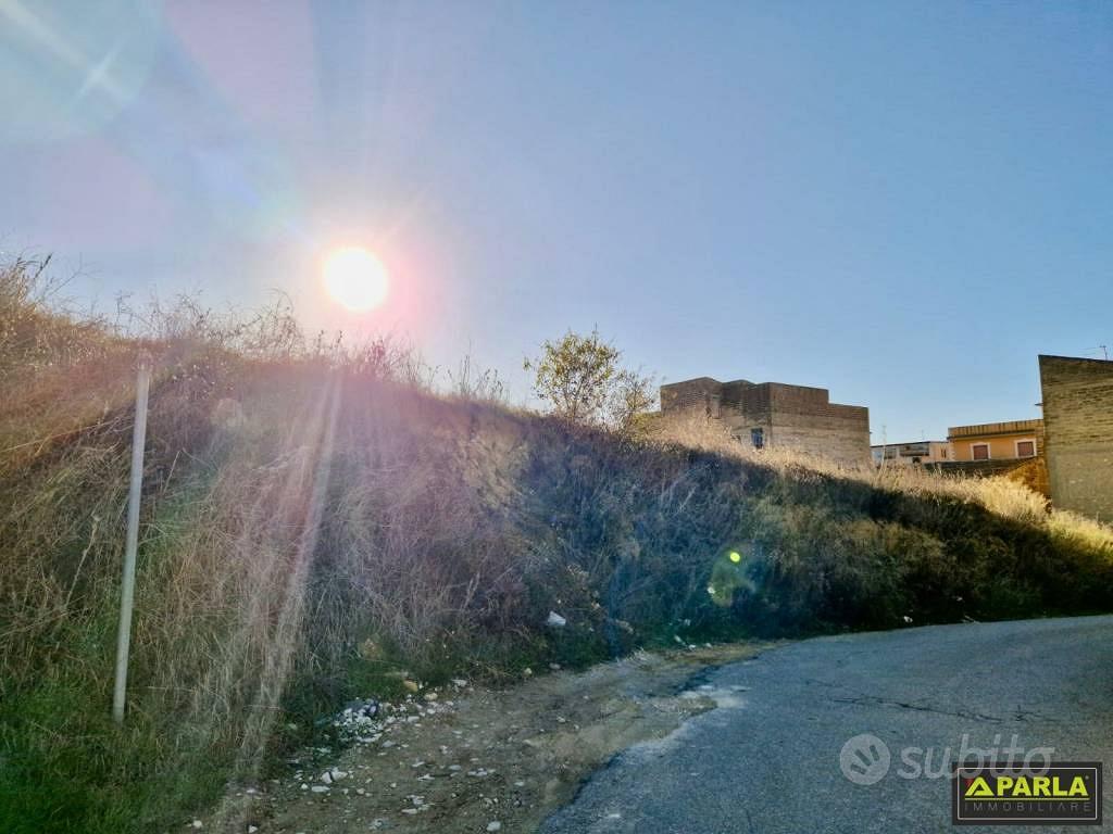Terreno di 2500 m² a Canicattì - Vista 2