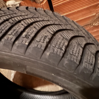 Pneumatico Invernale 185/60/15 HANKOOK