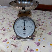 bilancia da cucina vintage