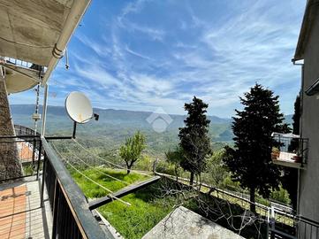 2 LOCALI A BELLEGRA