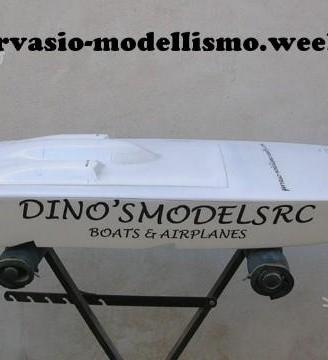 Catamarano RC OFFSHORE "Spirit"