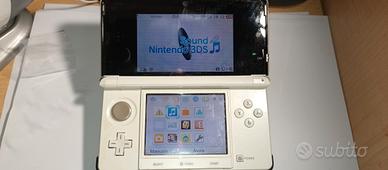 Nintendo 3ds console Bianca