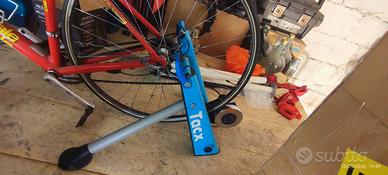 rullo bici allenamento indoor 