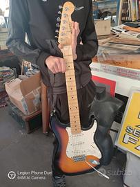 chitarra elettrica royteck