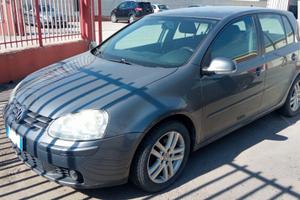 VOLKSWAGEN Golf 1.9 TDI DPF 5p. Blue-T
