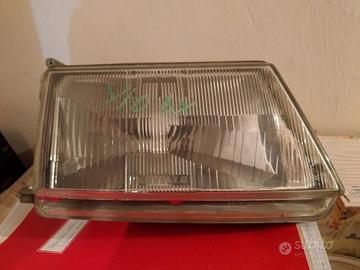 Faro anteriore DX Y10